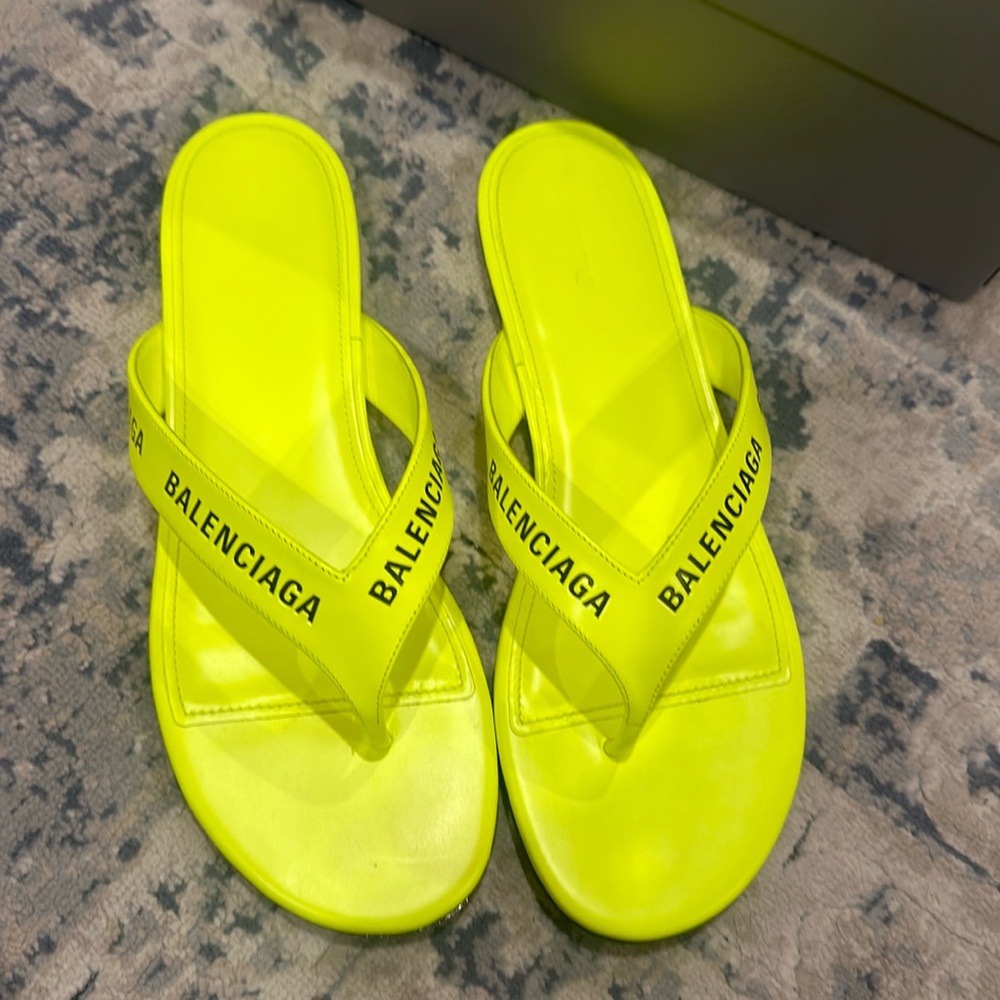 Balenciaga Thong Sandals